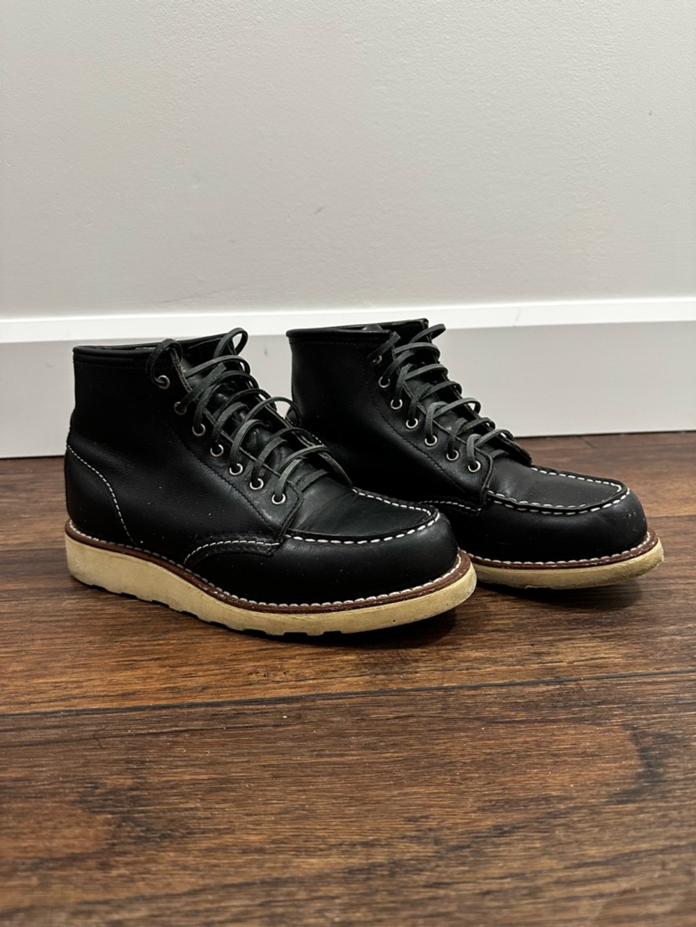 Women's Red Wing Classic Moc Leather Boot